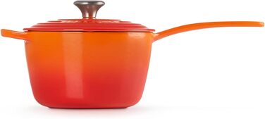 Чугунный сотейник Ø 18 см, 1,8 л с крышкой, пламенно-красный Signature Le Creuset