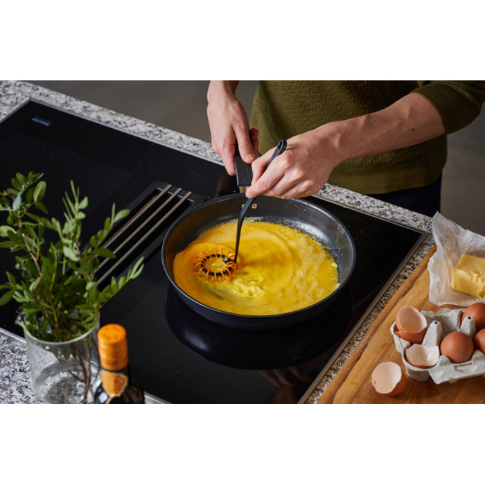 Венчик спиральный Fiskars Functional Form (1014438)