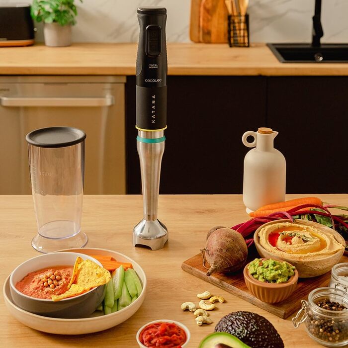 Ручний блендер 1500 Вт Katana TotalDestroy чорний з мірною ємністю 800 мл Cecotec