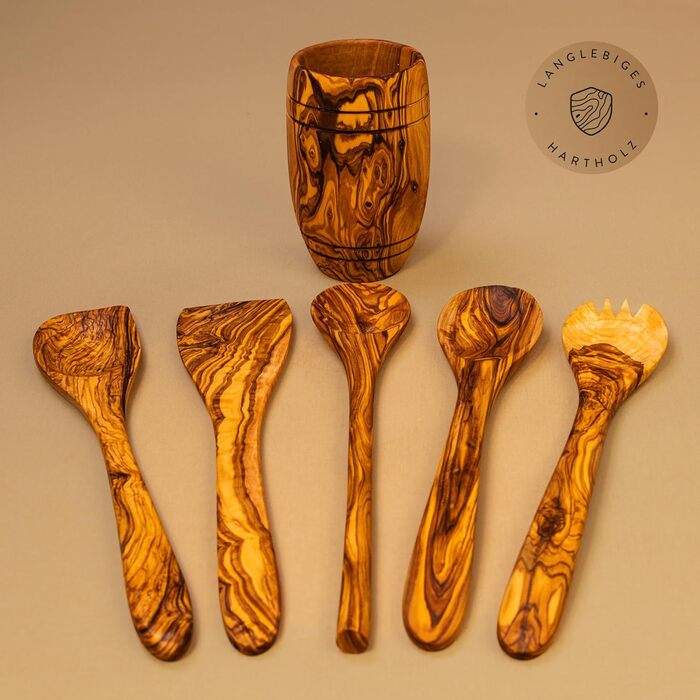 Набір кухонного приладдя з оливкового дерева das Olivenholzbrett