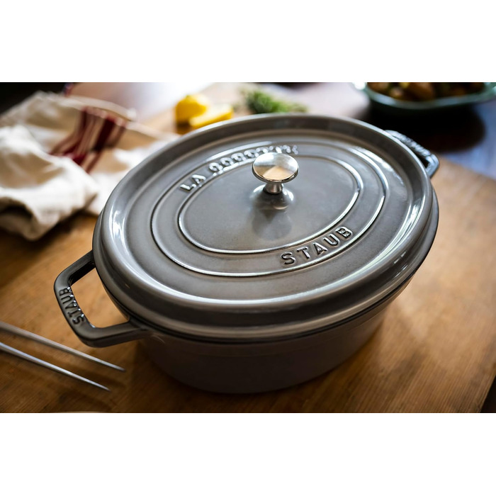 Чавунна жаровня/кокот STAUB, овальна 6,7 л, (17 см, графітово-сіра)