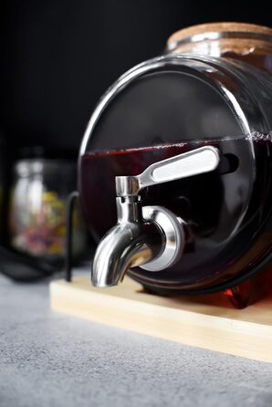 Диспенсер для напоїв з краном 3 л Sendez