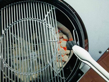 Угольный гриль Performer Premium GBS 57cm Weber 15401004 Код: 013066