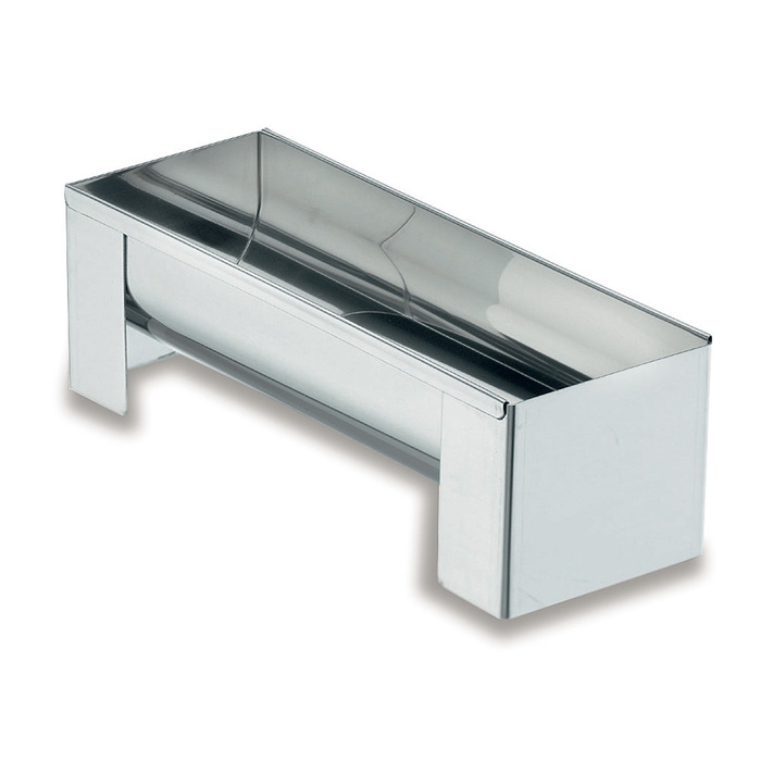 68003 Форма бюш (трикутна) 25х9 сm, h 6 cm