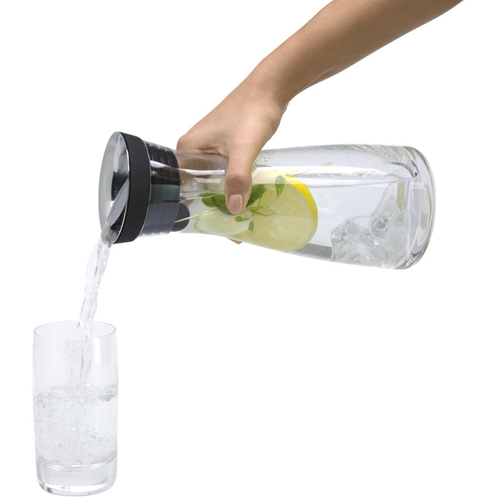 Графин для води чорний 0,75 л Basic WMF