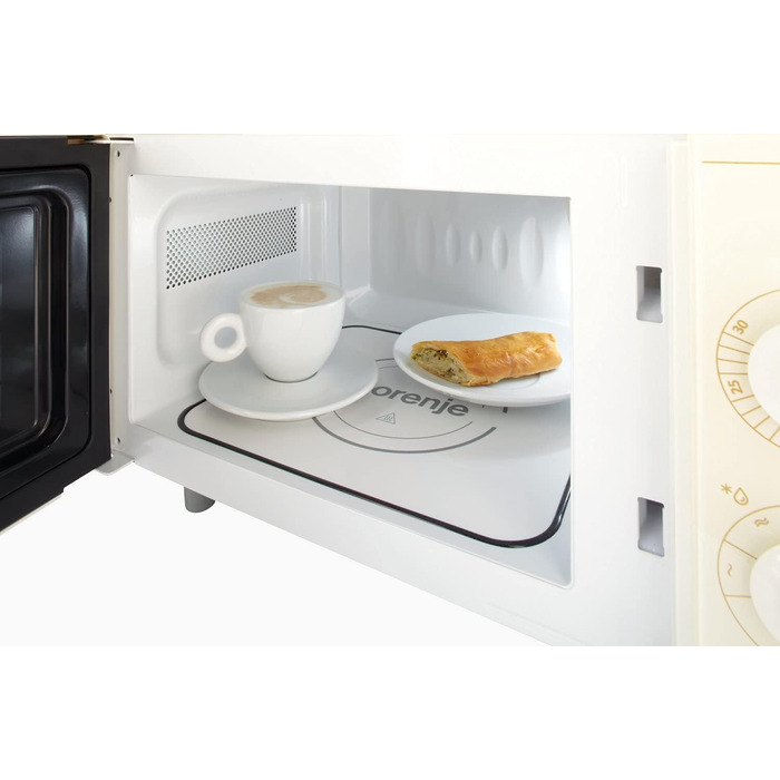 Мікрохвильова піч Gorenje MO20A3WH / 20 л / 800 Вт / AquaClean / AutoMenu / Сенсорне керування / LED-дисплей / Функція розморожування / 5 рівнів потужності / Блокування від дітей / Білий (Класичний, Бежевий)