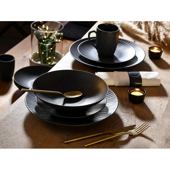 Набір посуду на 4 персони, 16 предметів, чорний Vesuvio Black Creatable