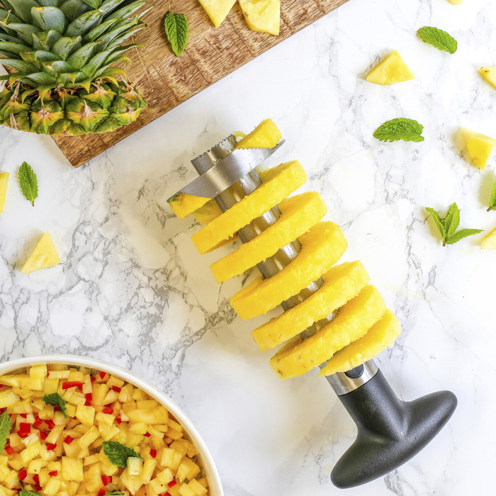 Нож для сердцевины ананаса Kitchen Craft MASTERCLASS, диам. 8 см