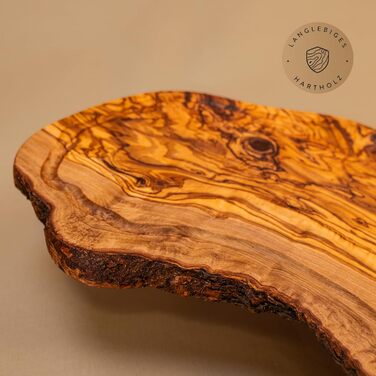 Обробна дошка з оливкового дерева 40 х 21 см das Olivenholzbrett