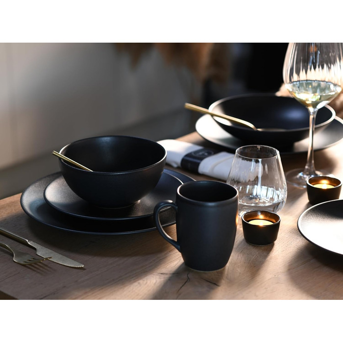 Набір посуду на 4 персони, 20 предметів, чорний Soft Touch Black Creatable