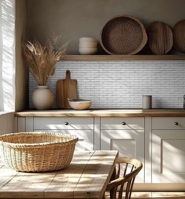 Самоклеюча кухонна панель - матова, преміальна бризкозахисна плівка 0,4 мм як доступна альтернатива склу, легке встановлення та очищення - висота 60 см - Дизайн Світло-сірий мармур 180 x 60 см (Біла плитка, Ш 340 см x В 60 см, 0,2 мм)