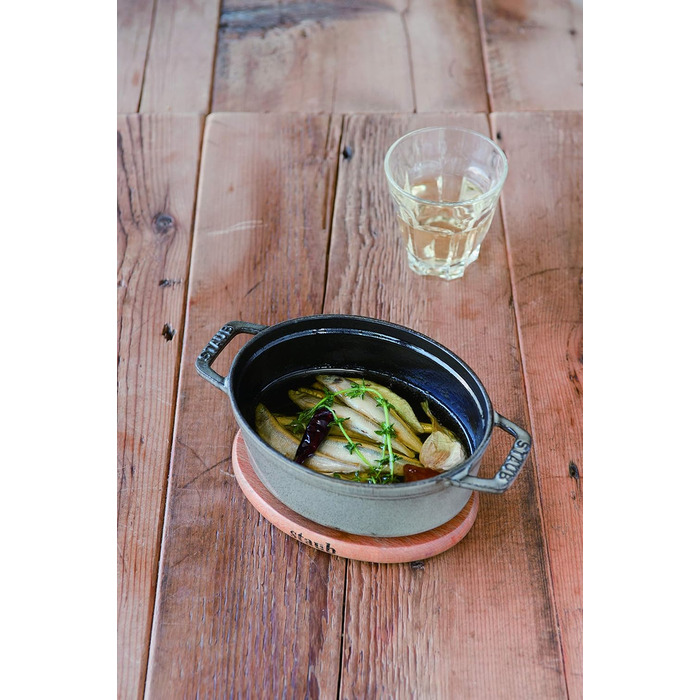 Чавунна жаровня/кокотниця STAUB, овальна 6,7 л, (15 см, чорна)