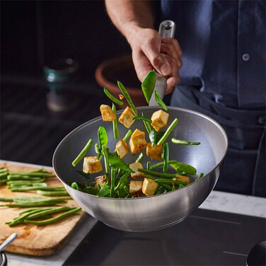 Сковорода Wok Fiskars All Steel 28 см матовая (1064747)
