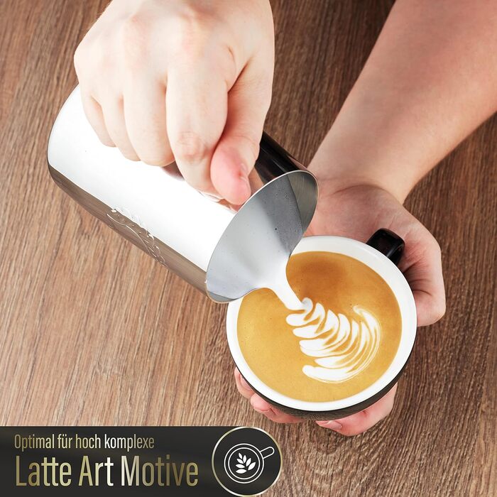 Глечик для молока Barista Legends з нержавіючої сталі 350 мл зі спеціальним носиком для лате-арту - Глечик для спінювання молока з високим глянцевим покриттям - Глечик для молока Barista з нержавіючої сталі - Аксесуари Barista (Ares Silver)