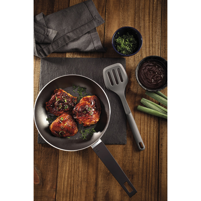 Лопатка з прорізами Tramontina Softta (7096838)