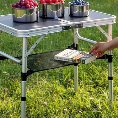 Складной кемпинговый стол алюминиевый регулируемый по высоте и легкий, с сетчатой поверхностью и S-образными крючками. Прочный уличный стол для пикника, рыбалки и сада (черный)